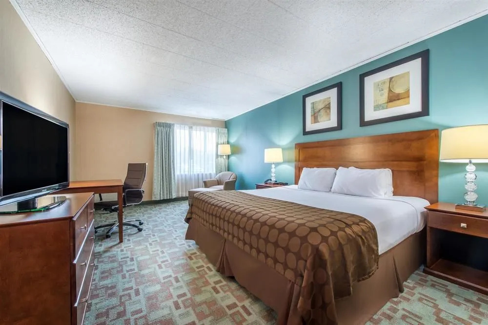 Ramada Vineland