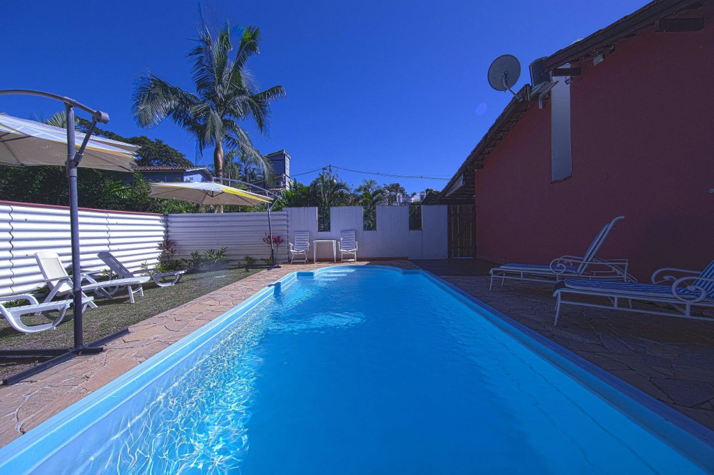 Piscina E 3 Dorm. A 150 M De Camburizinho
