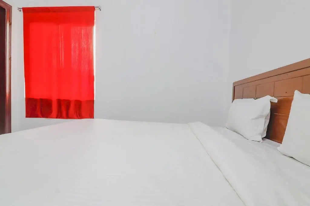 Collection O 80718 Greenland Hotel Kondapur