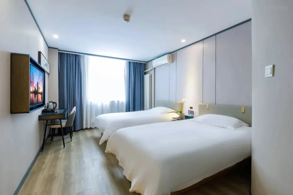 Ripple Hotel (Rizhao Lecheng Huoche)