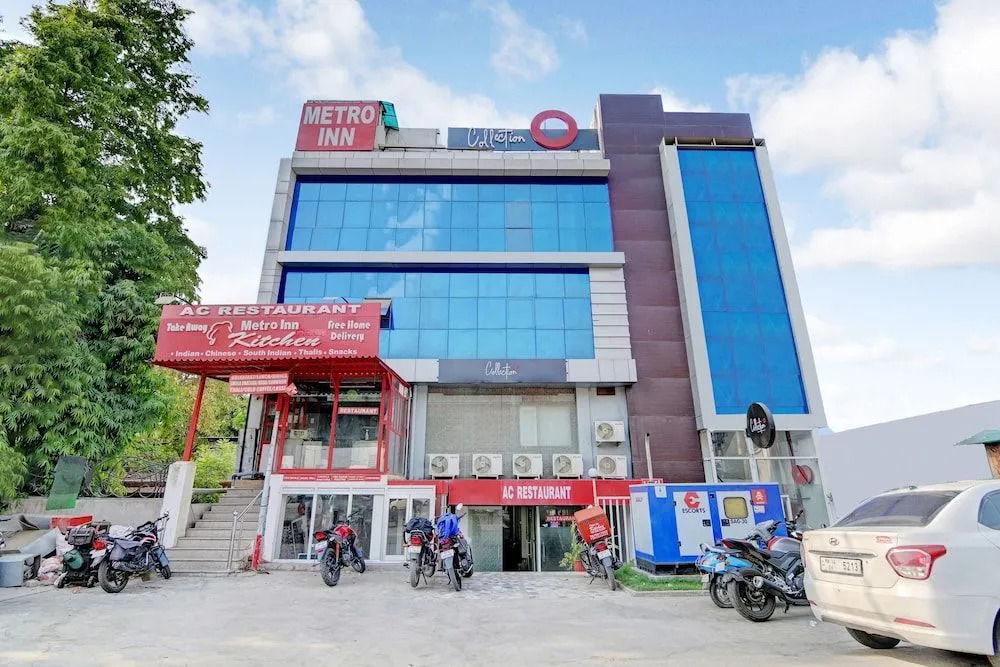 Collection O 30079 Indira Nagar