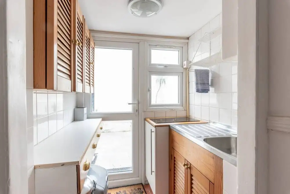 Bright and Cosy 1 Bedroom Flat Close To Marina