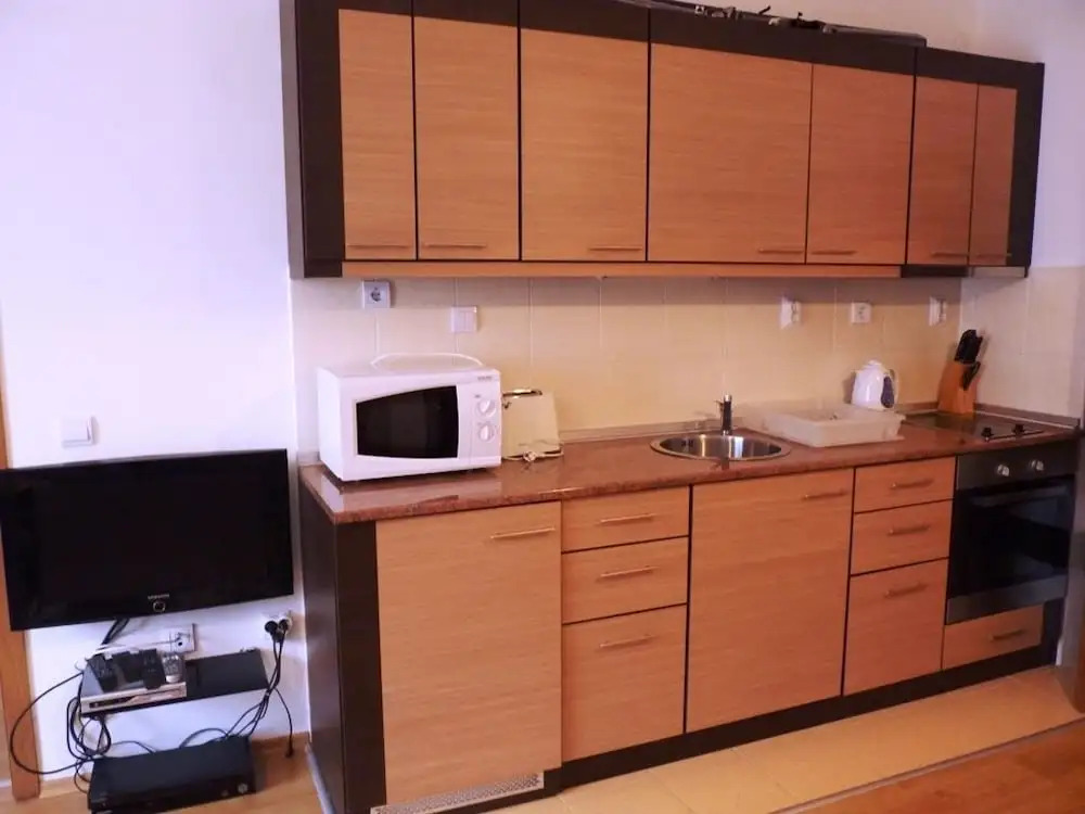 Semiramida Garden Apartment 12