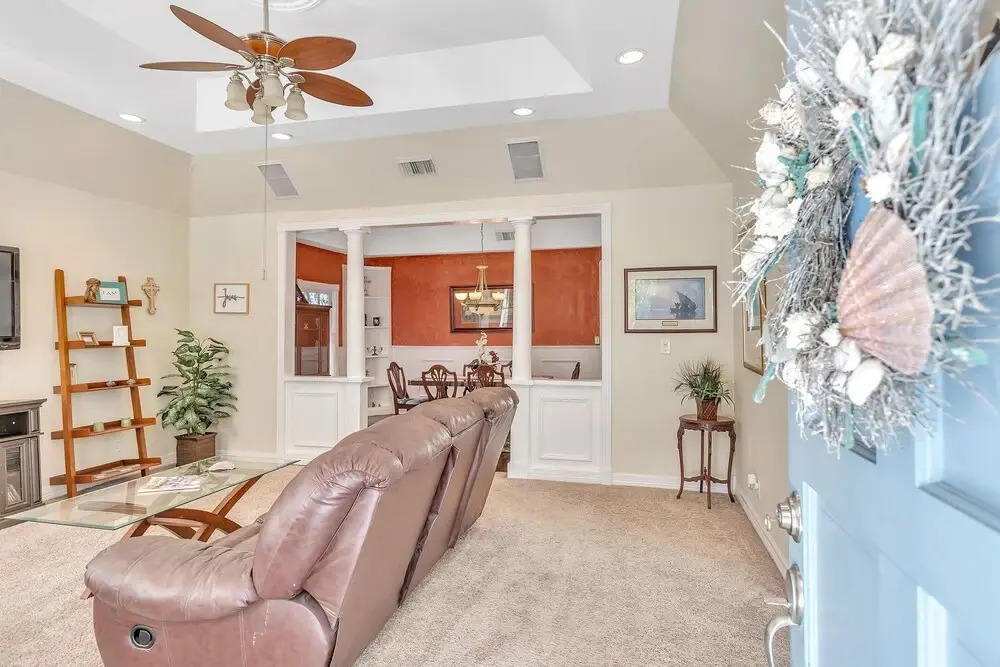 Heaven On Earth In The Historic District 3 Bedroom Home by Redawning