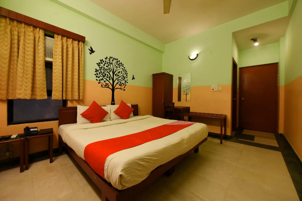 Collection O 2249 Hotel Blue Bird