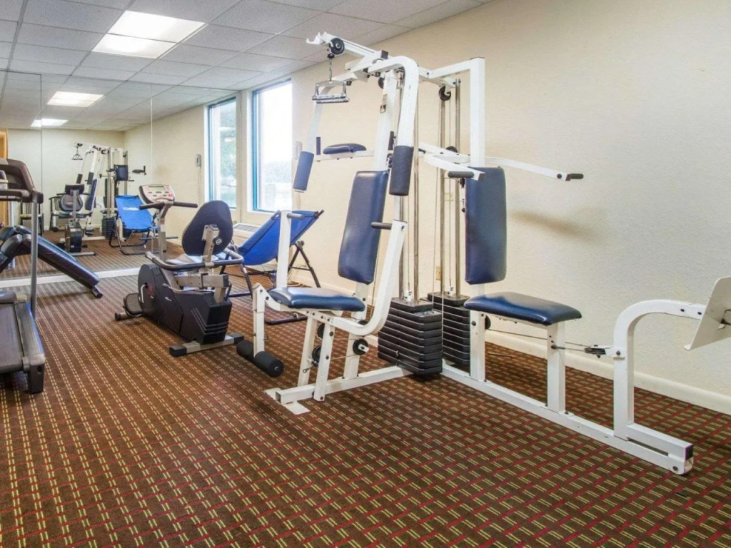 Rodeway Inn Wesley Chapel