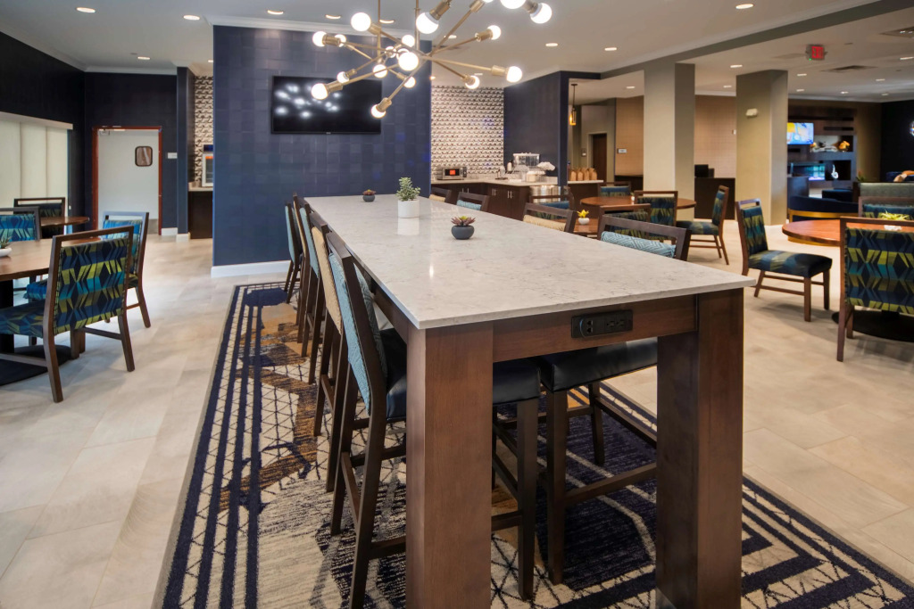 Hyatt Select St Louis Airport