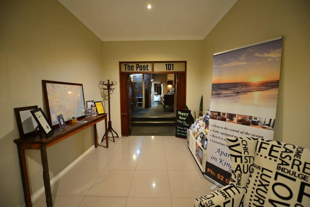 Winning Post Motor Inn