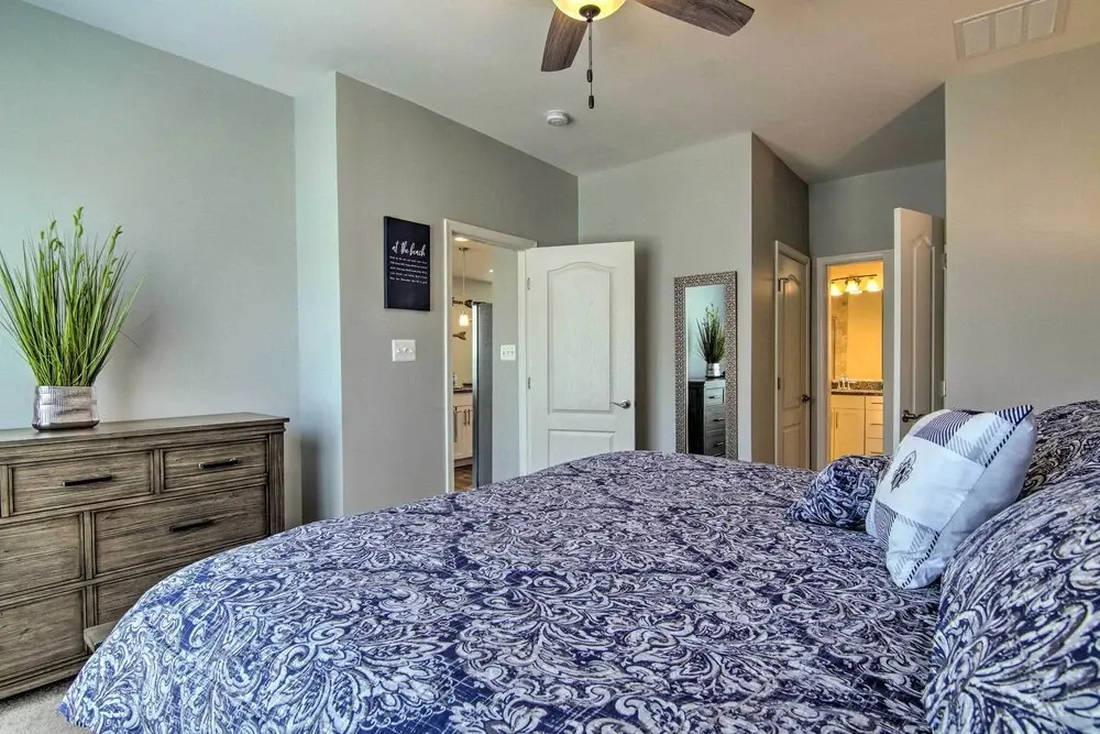 5 Mi to Bethany Beach Boardwalk: Home w/ Patio!