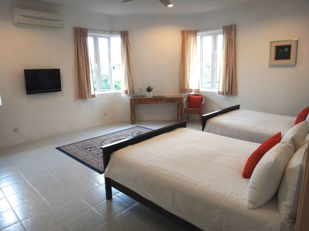 Rumah Putih B&B Sepang - KLIA 1&2