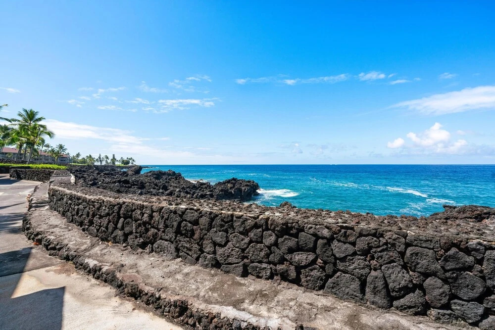 Big Island Keauhou Surf & Racquet 181 2 Bedroom Townhouse