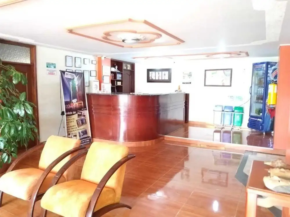 Hotel Marques Plaza