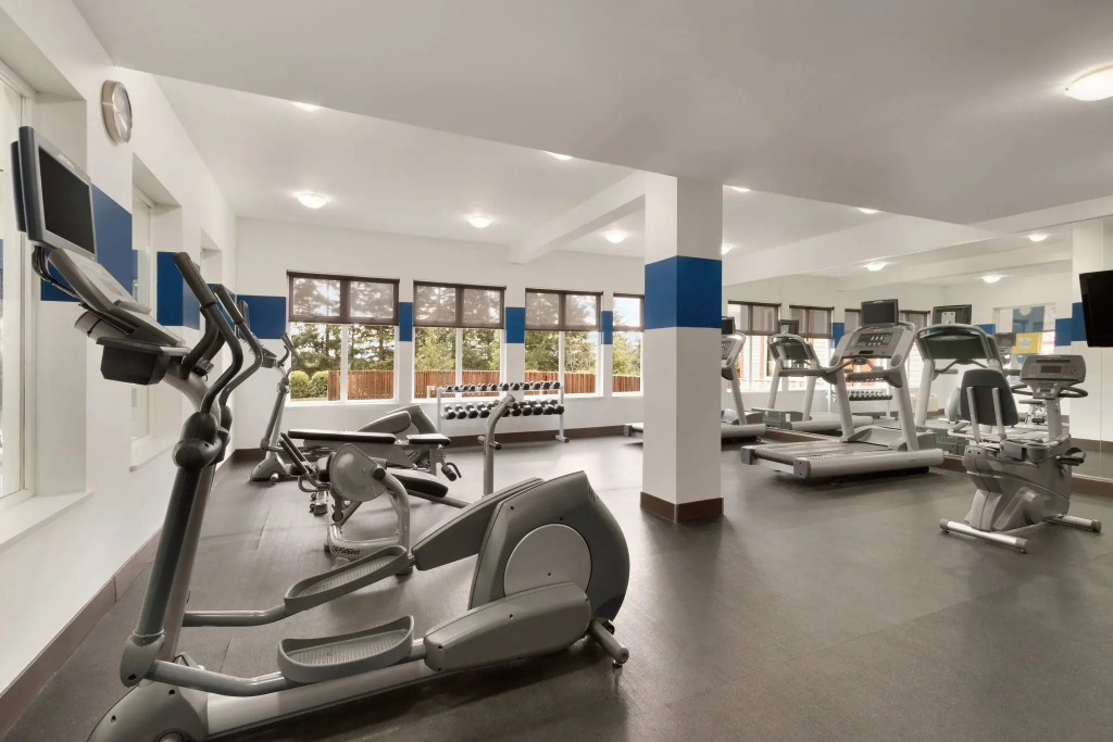 Four Points by Sheraton Victoria Gateway