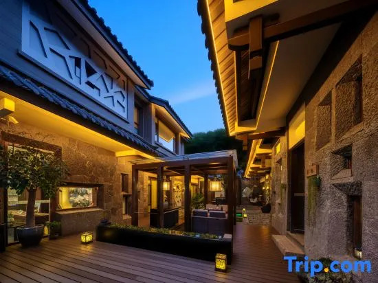 Share Year Hotel