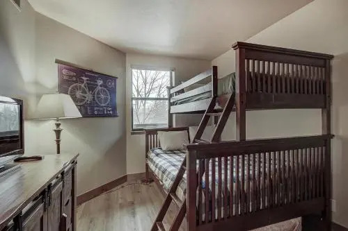 241C Mountain Side Condo