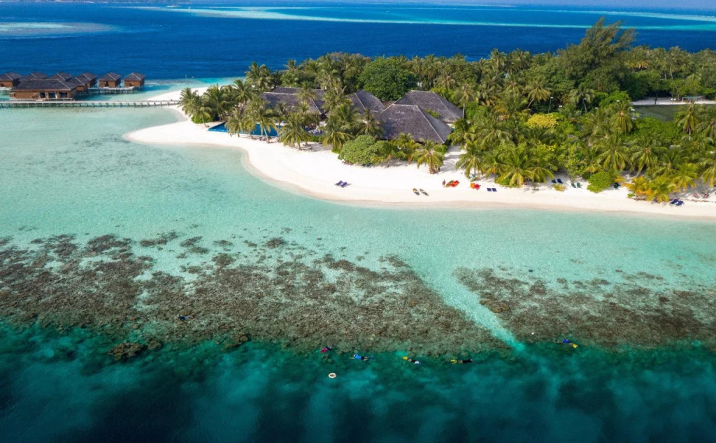 Vilamendhoo Maldives Resort Island