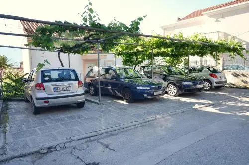 Apartments Palunko