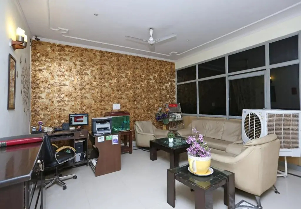 Apartment Tanish Residency By OYO Rooms