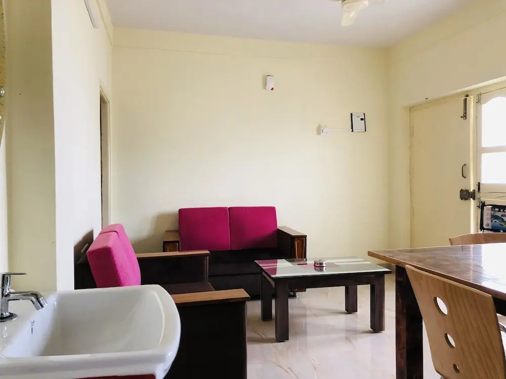 OYO 35509 Dhana Dhaanya Residency
