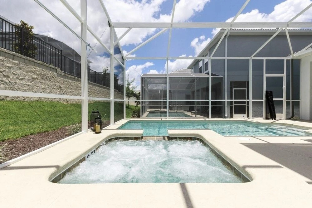 Large Golf Resort, Lazy River 5 Bedroom Home