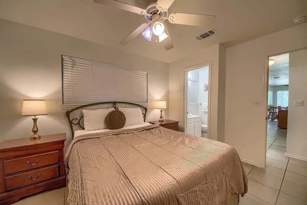 Ww D101 2 Bedroom Condo