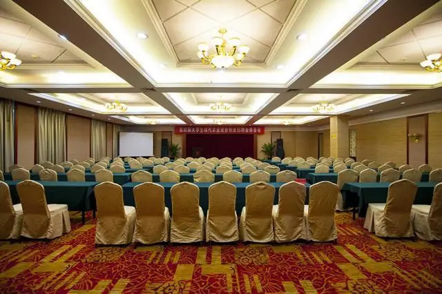 New Xilai Hotel