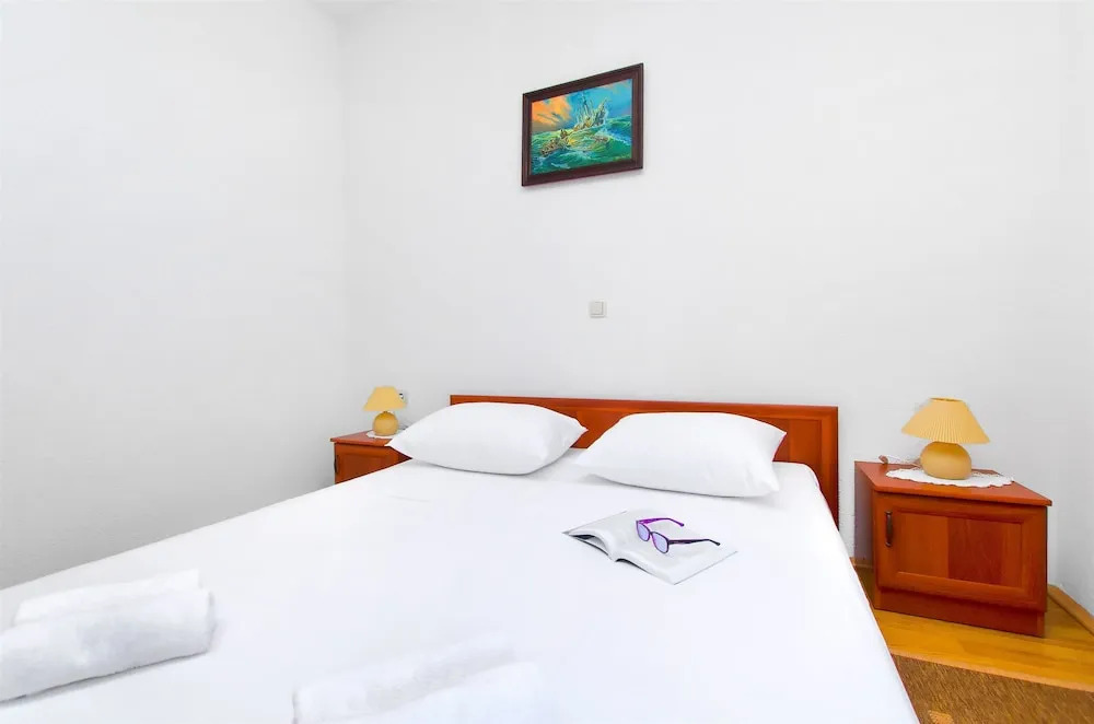 Apartments Sanda