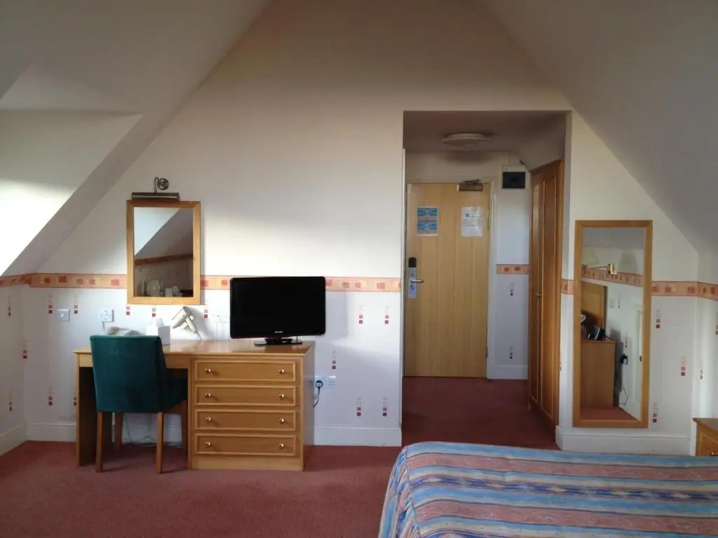 Purbeck House Hotel & Louisa Lodge