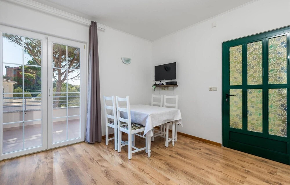 Stunning Home in Barbat With Wifi and 1 Bedrooms