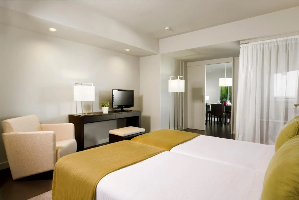 Aqualuz Troia Mar & Rio Hotel & Apartments