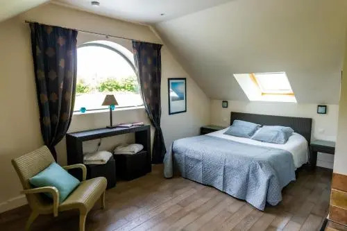 Chambres dHôtes et Suites à La Ferme de lOudon & SPA