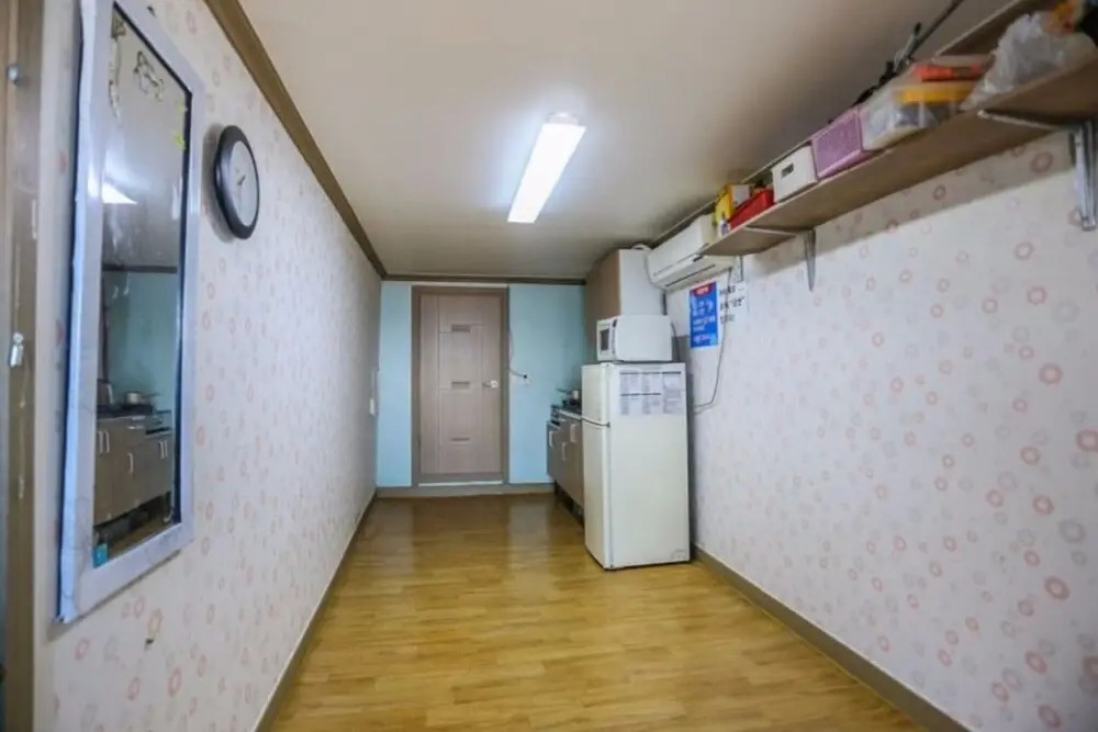 Pohang Sagyejeol Guryongpo Pension