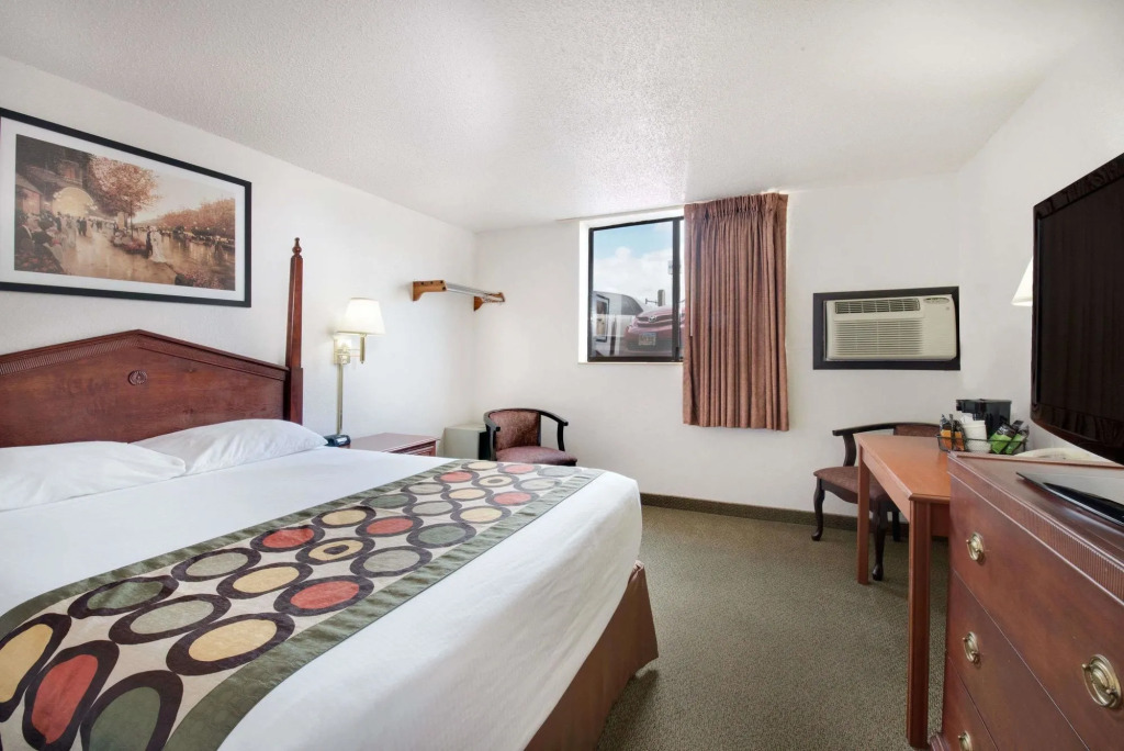 Super 8 Rapid City/lacrosse St