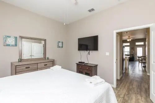 Village by the Beach I919K - 1 Br townhouse by RedAwning