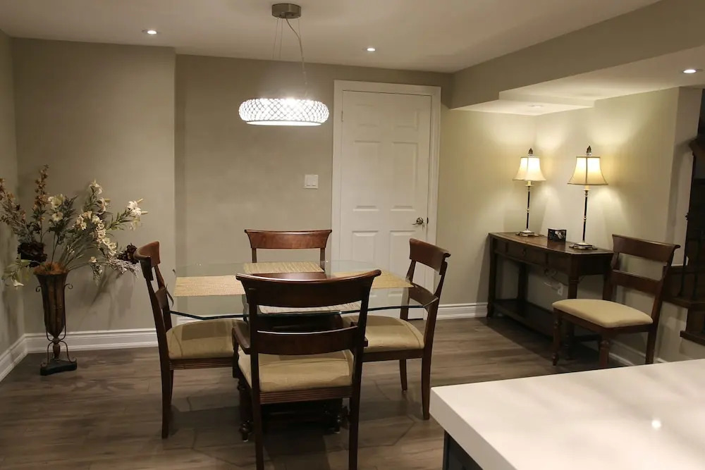 Fully Furnished Private Guest Suite