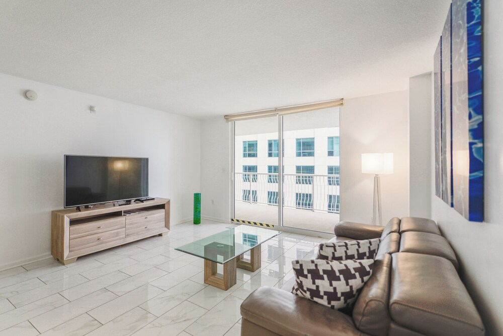 Brickell Bay 2308