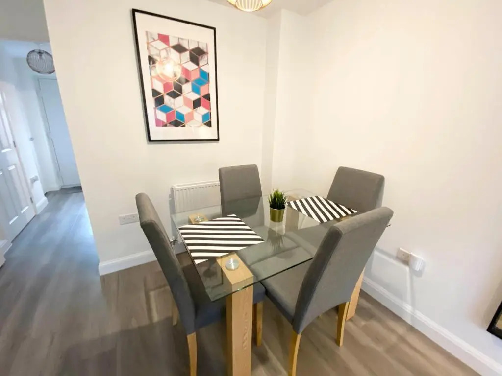 Tudors eSuites Two Bedroom House
