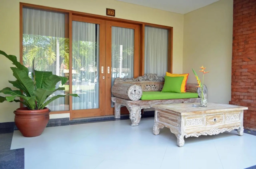 Inna Sindhu Beach Hotel & Resort