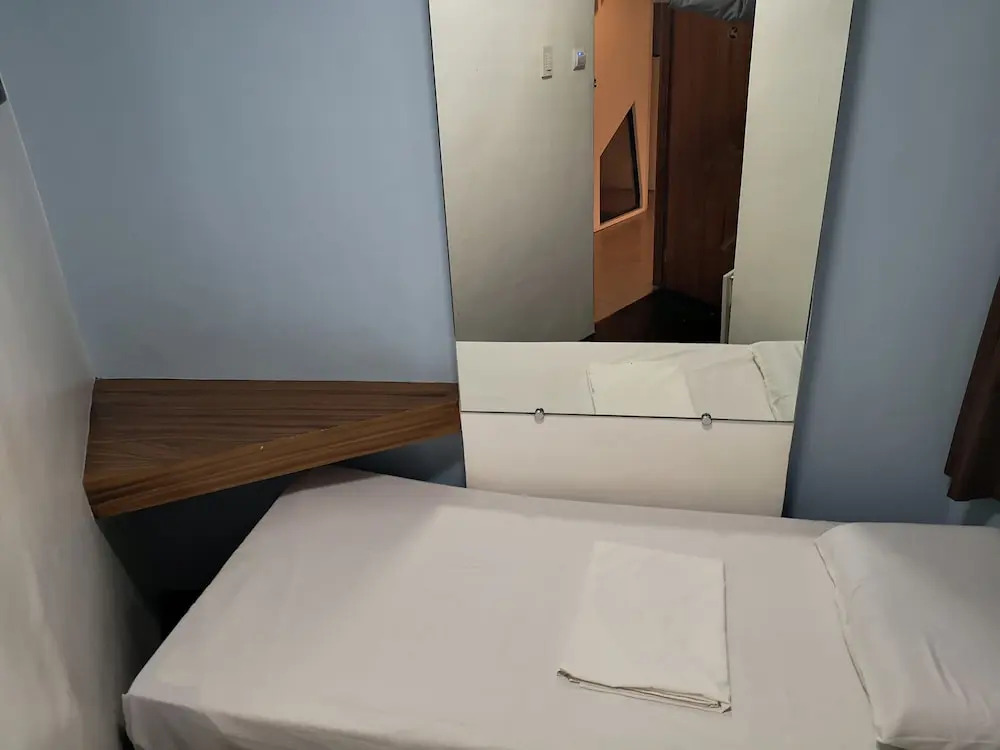 G-Galyx Inn Hotel