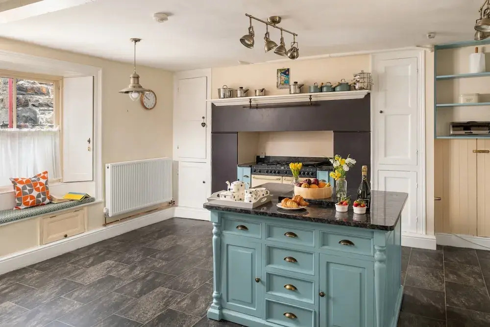 Townhouse in Llanrwst Near Snowdonia Park