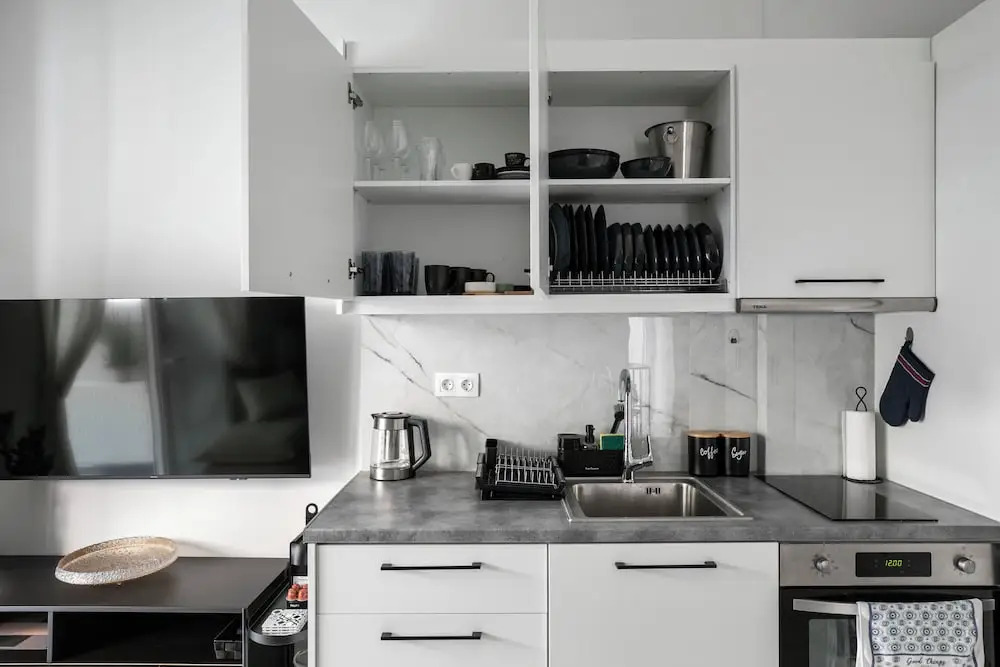Kolonaki Cocoon - 2-BR Stylish Apt with Backyard in Kolonaki
