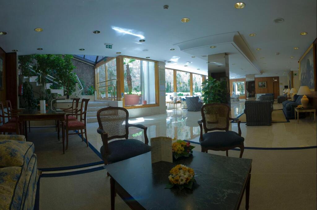 Отель Gran Versalles