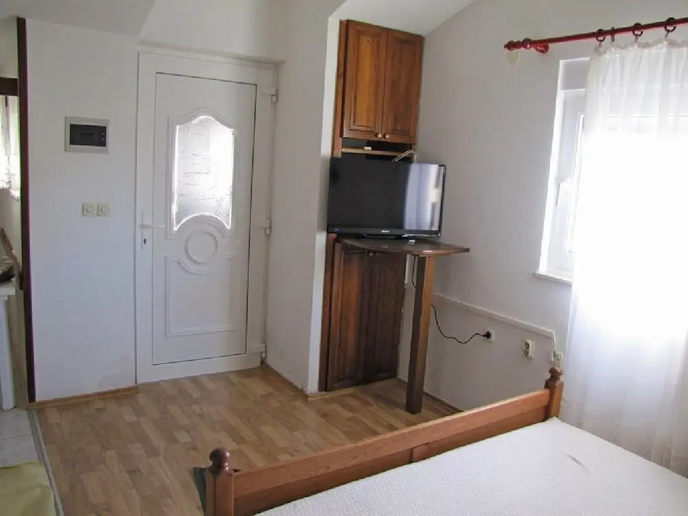 Apartments Zdravko
