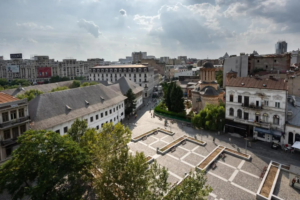 Spacious 2 Bdr Flat in the Old Town