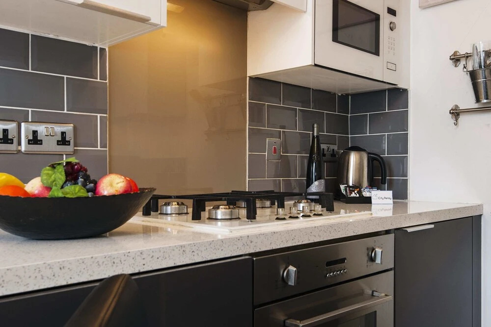 The Homely Westbourne Gardens Apartment - JCN