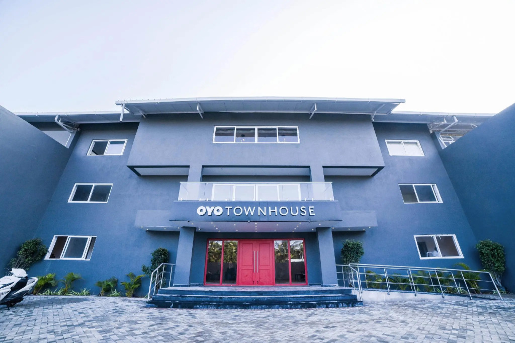 OYO Townhouse 211 Laguna Ecr