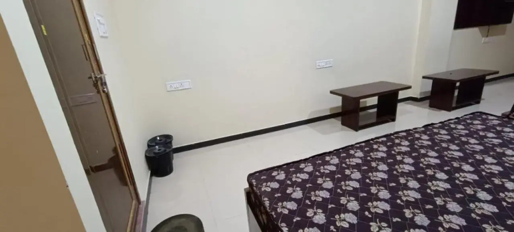OYO Rooms Indore Ujjain Road