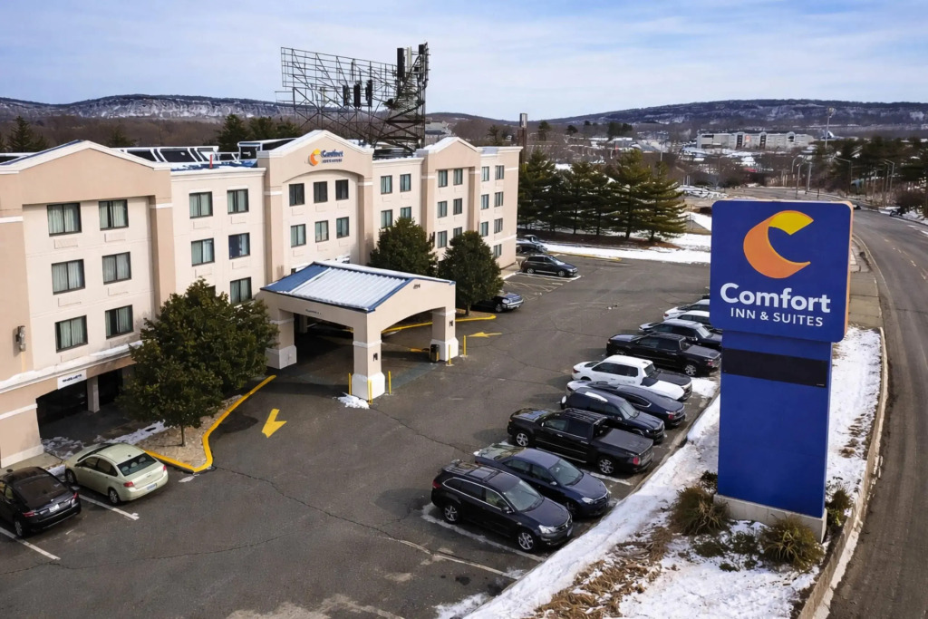 Comfort Inn & Suites Meriden East