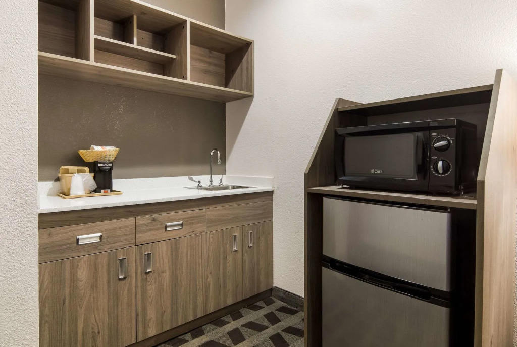 Quality Inn & Suites Waco North