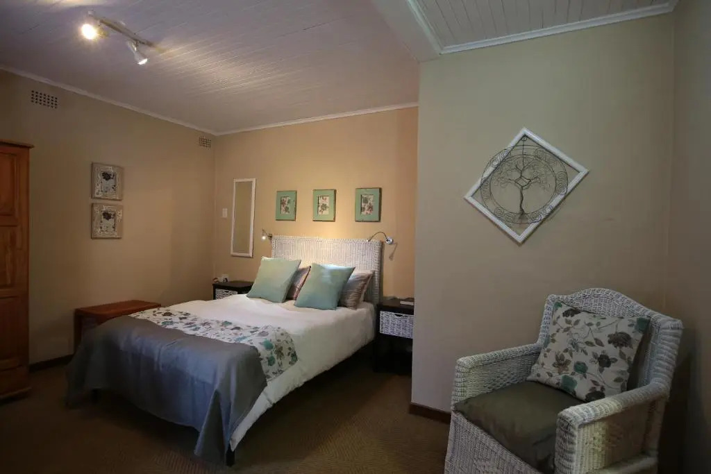 Big Tree B&B and Guest House
